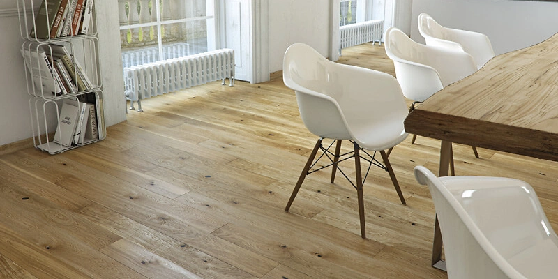 Entdecken Sie Parkett, Vinylboden, Laminat, Korkboden und Designb&ouml;den f&uuml;hrender Hersteller. Hochwertige Bodenbel&auml;ge mit passendem Zubeh&ouml;r f&uuml;r Neubau, Renovierung und Modernisierung.