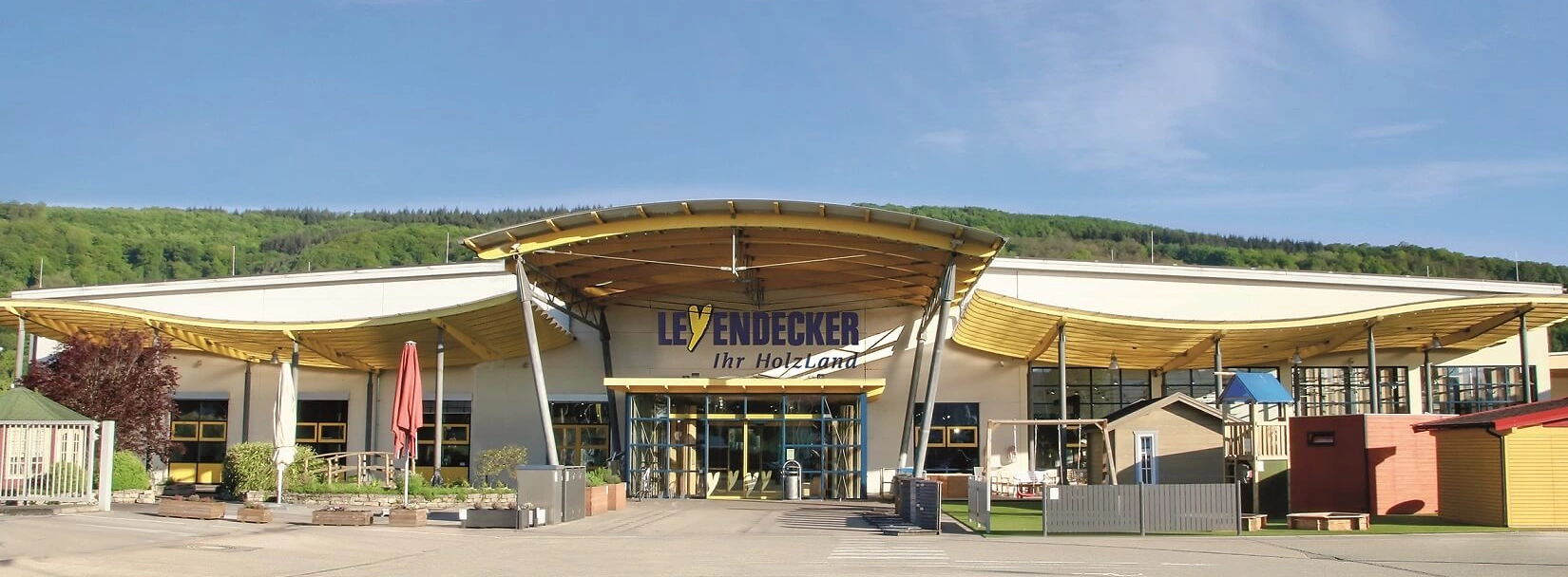 Außenansicht 2019 klein (1)