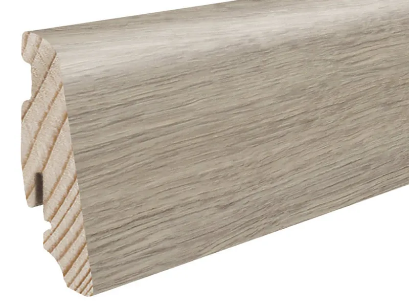 \\192.168.193.69\shop\Leisten\Massive Sockelleisten\pb_414254_stecksockelleiste_massivholzkern_19x58mm_19x58mm_eiche_sheffield_graubraun_plz.jpg
