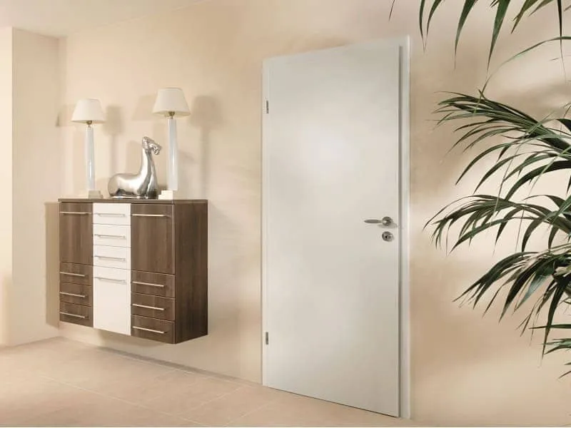 Ringo Wohnungseingangst&uuml;r, gef&auml;lzt