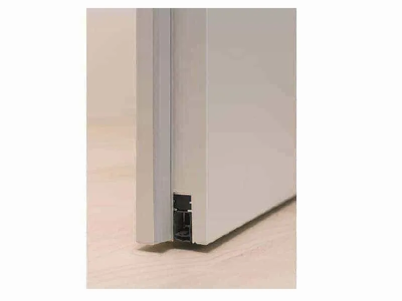 Ringo Wohnungseingangst&uuml;r, gef&auml;lzt