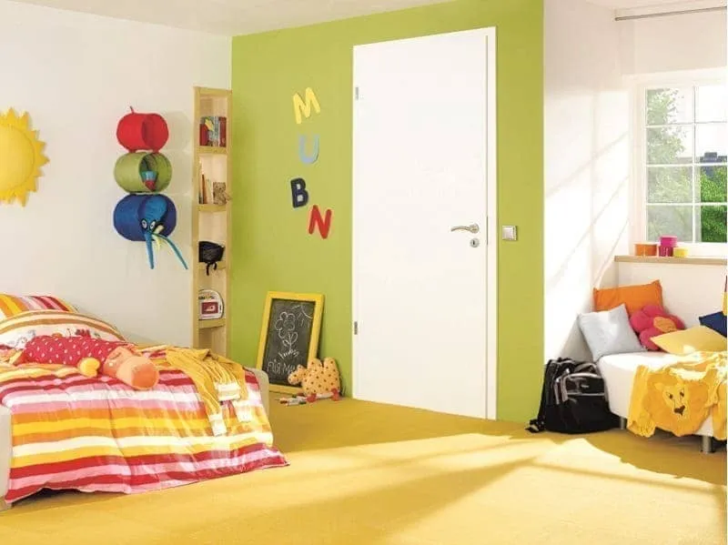 ASTRA CPL-Wohnungseingangst&uuml;r, gef&auml;lzt