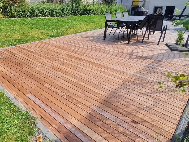 Terrassendiele Y-Jubil&auml;um Ip&eacute; KD