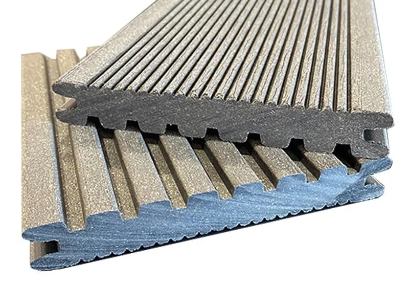 \\192.168.193.69\shop\Holz im Garten\Terrassendielen\Megawood\Simply-Deck\Pb_Terrassendiele Simply_Deck_Pro WPC_fein_geriffeltgenutet_grau.jpg