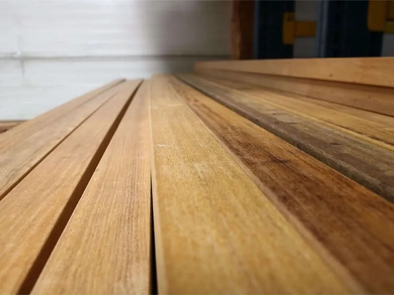 \\192.168.193.69\Shop\Holz im Garten\Konstruktionsholz\Itauba\Pb_Konstruktionsholz_Itauba_4-seitig_glatt.jpg