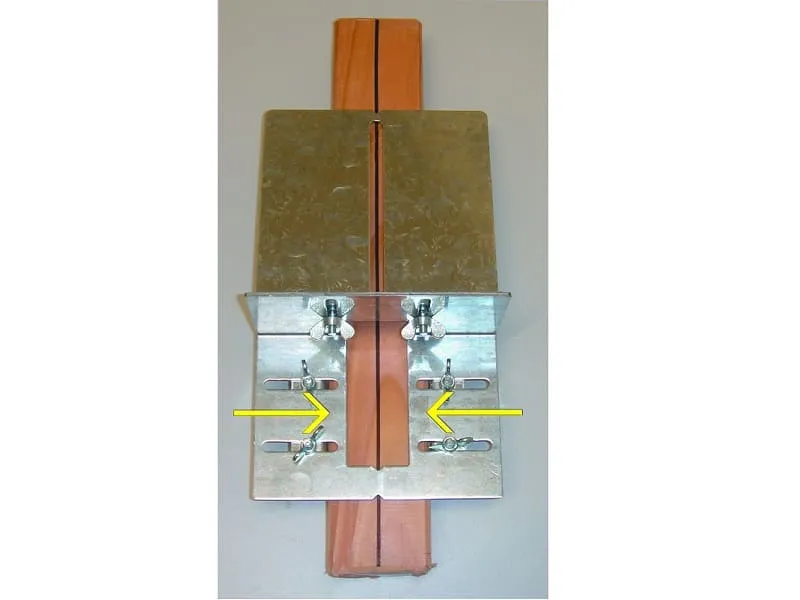 ferax Bohr- und Anrei&szlig;schablone