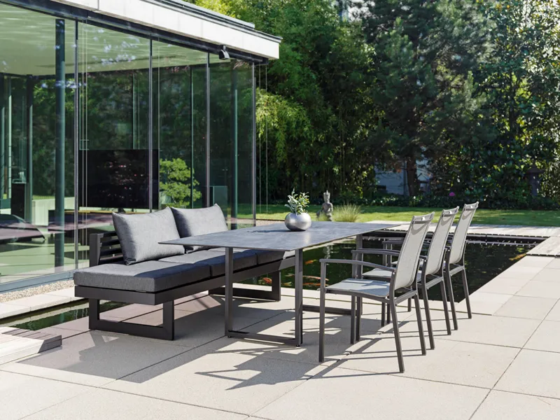 STERN Liege/Dining New Holly