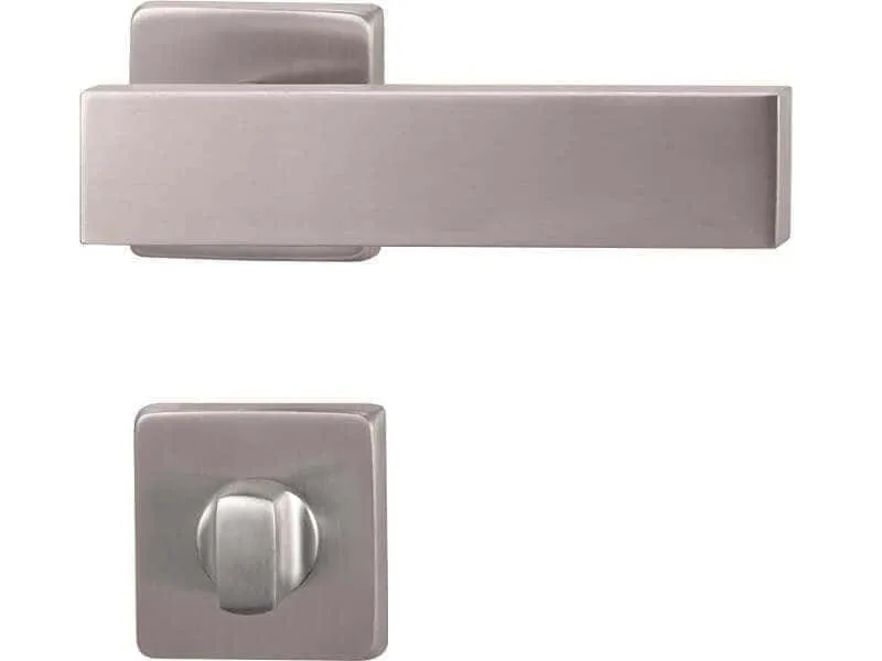 \\192.168.193.69\Shop\T&uuml;ren\Zubeh&ouml;r\T&uuml;rgarnituren\Griffwerk Modell Carla\Pb_Griffwerk_Carla_Square_Rosettengarnitur_WC.jpg