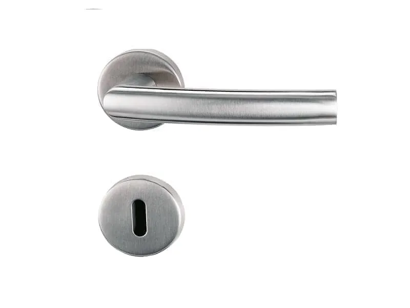 \\192.168.193.69\Shop\T&uuml;ren\Zubeh&ouml;r\T&uuml;rgarnituren\Griffwerk Modell Lorita\Pb_Griffwerk_Lorita_BB.jpg